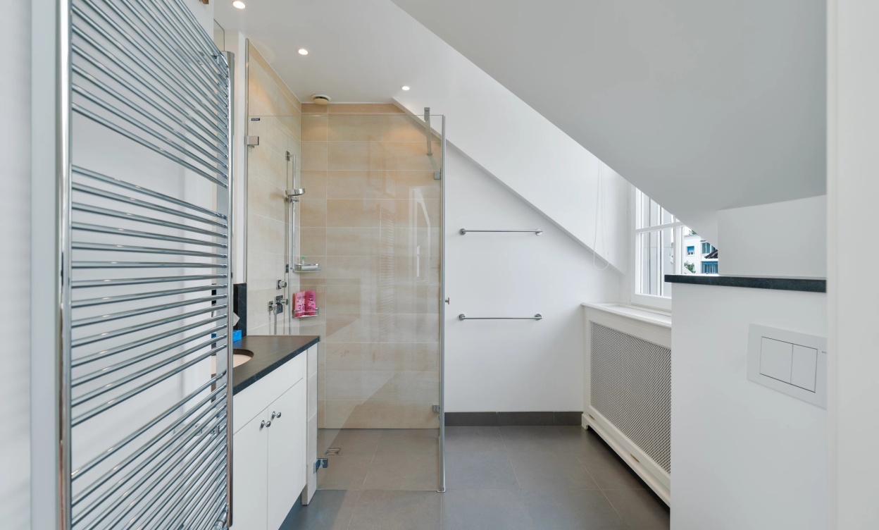 Une villa de maître sur les rives du Léman – prestige, volumes et lumière image