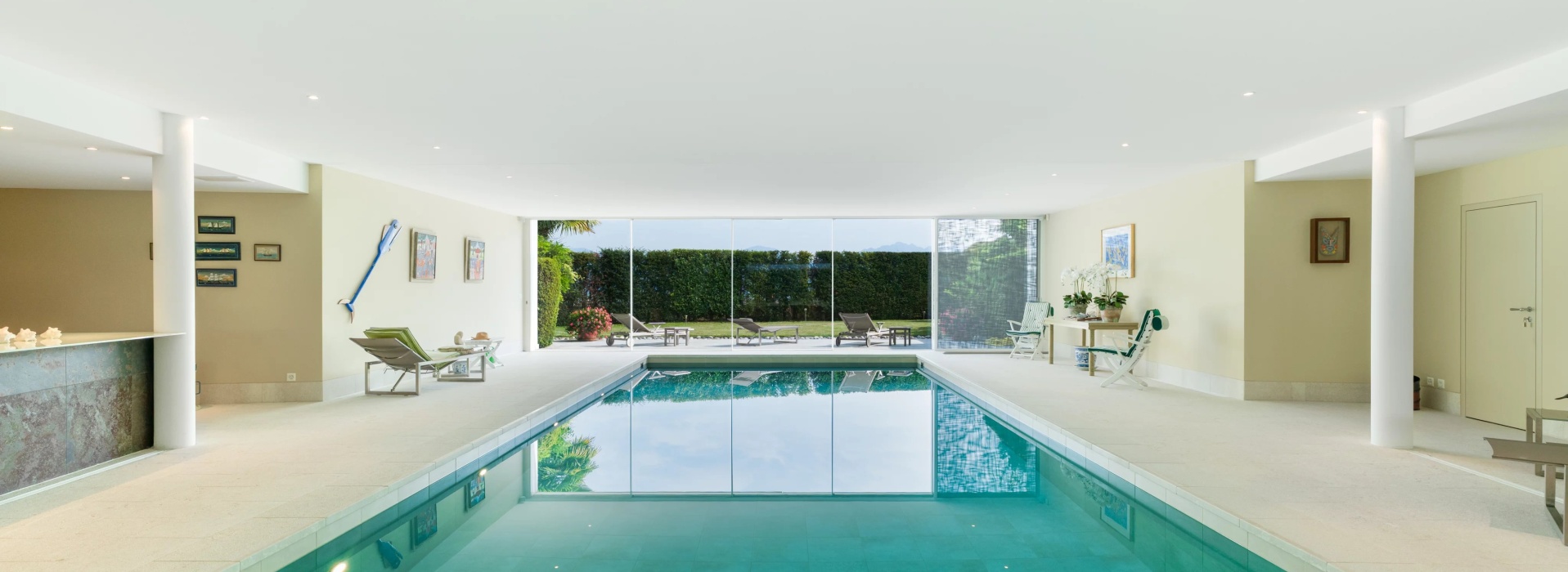Une villa de maître sur les rives du Léman – prestige, volumes et lumière image