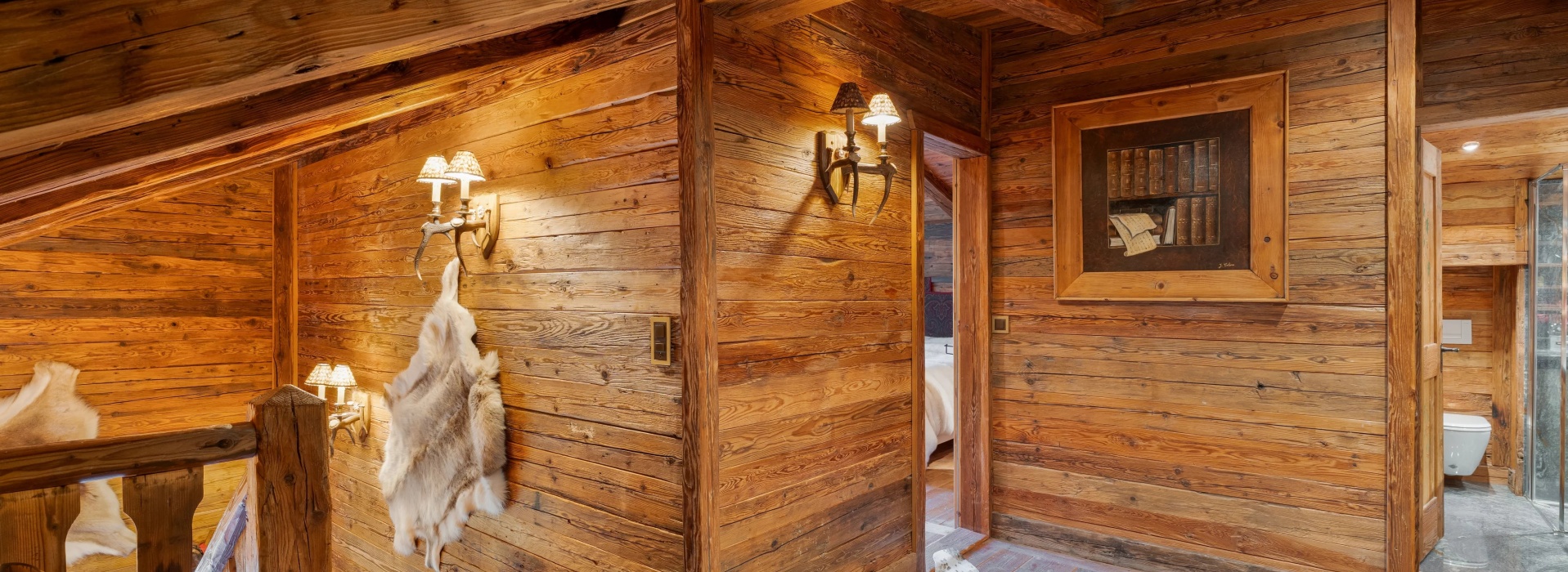 Exceptional Chalet Just Steps from the Crans-Montana Golf Course image